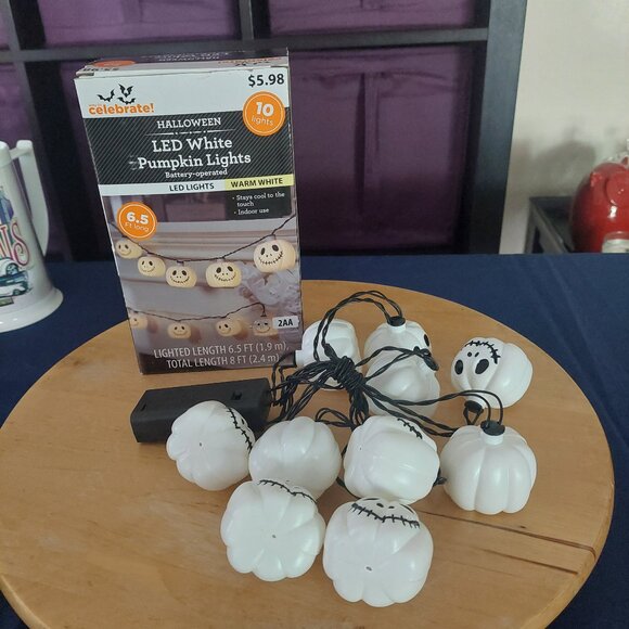 NIP Way to Celebrate Halloween LED White Pumpkin String Lights Jack Skellington - Picture 1 of 5
